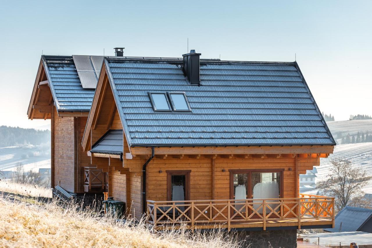 Houten Vakantiewoning "Reisnaarpolen" Royaal Ontbijt, Sauna En Hottub Czarna Góra Exterior foto