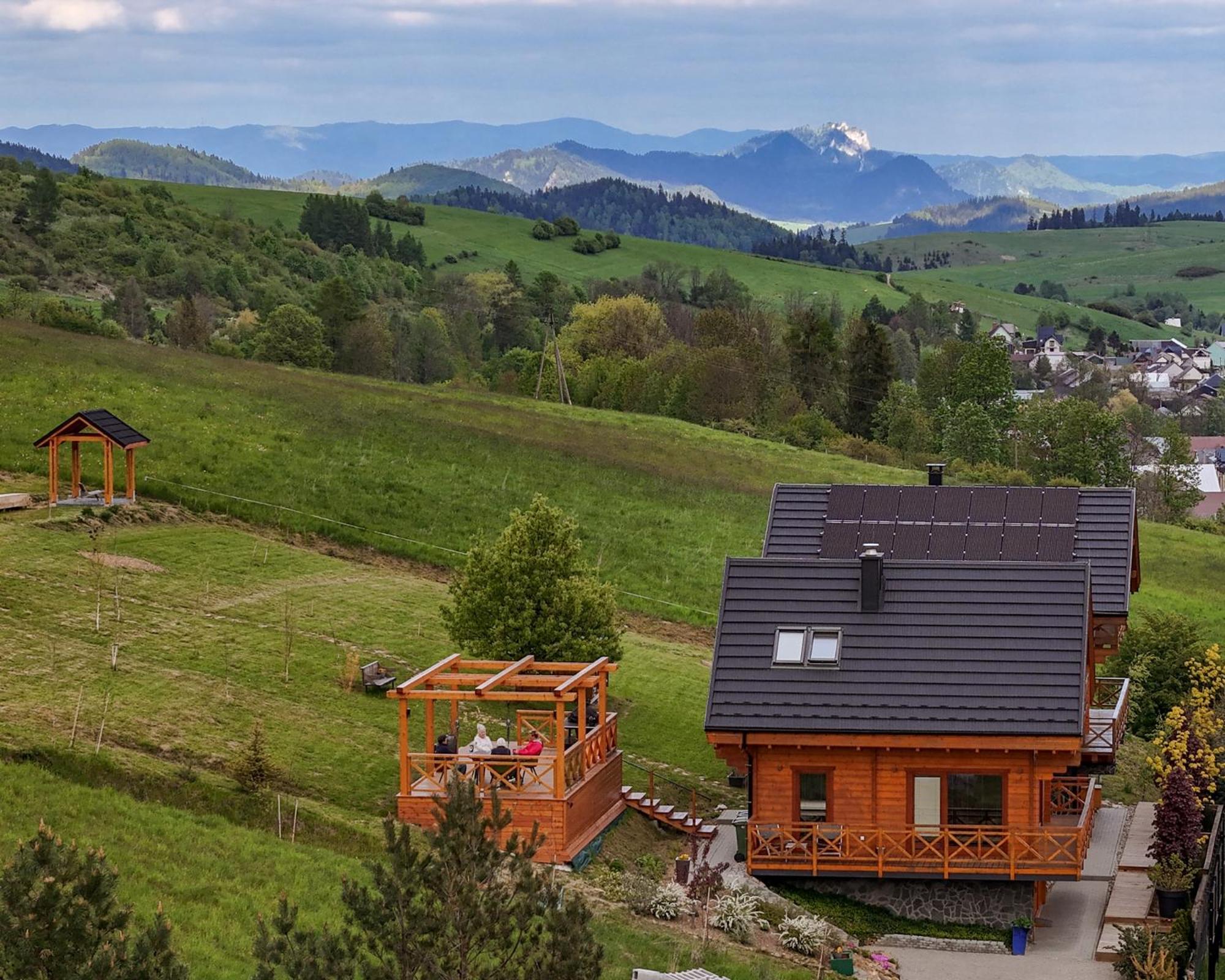Houten Vakantiewoning "Reisnaarpolen" Royaal Ontbijt, Sauna En Hottub Czarna Góra Exterior foto